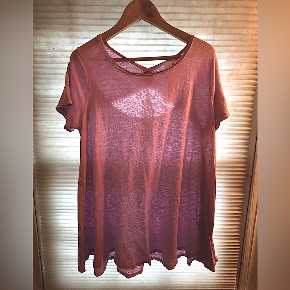 Anthropologie fancy backed swing T